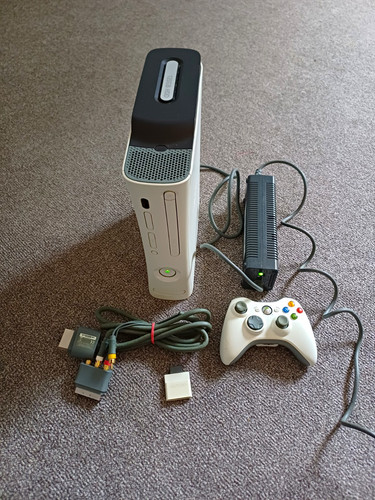 Xbox 360 white - xbox,