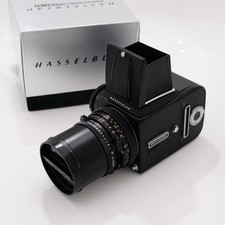 Hasselblad 500 CM + Zeiss Distagon CF 50mm f/4 T* - Excellent Condition