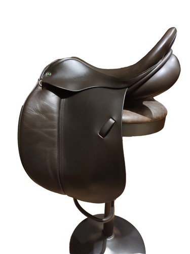 Ideal jessica dressage saddle - dressage,