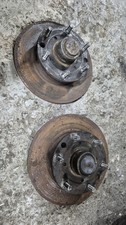 Peugeot 504 front Hubs with