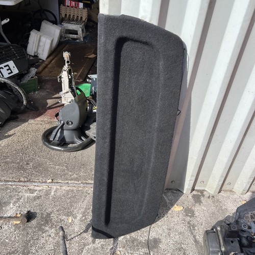 Vauxhall corsa parcel - vauxhall, shelf