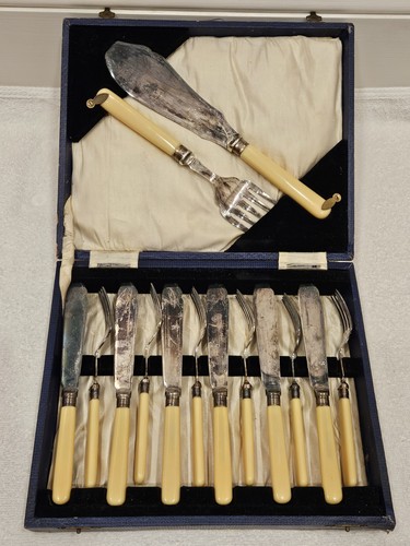 Fish fork knife set - fork,