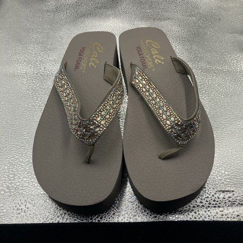 Cali from skechers yoga - from,