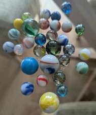 Collection of 30 old vintage