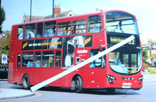 METROLINE VOLVO B9TL WRIGHT ECLIPSE GEMINI 2 VW1039 - LK10BXG