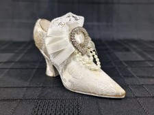 Vintage Decorative Small Ornamental Shoe With Ribbon and Pearls 10cm Long (B2)