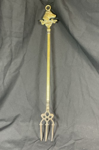 Antique extendable toasting - antique,