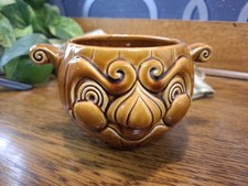 Vintage Sadler England Crying