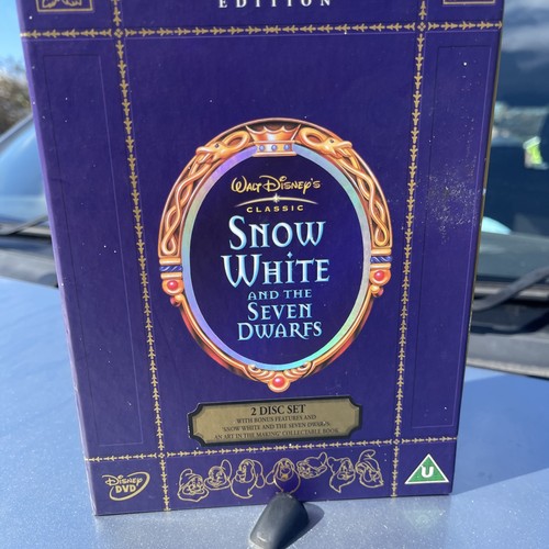 New walt disney s classic - -,