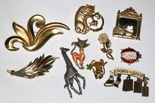 ESTATE BROOCH LOT Vintage JJ
