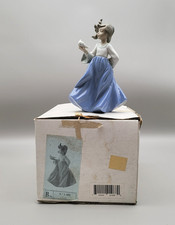 Figurine - NAO by Lladro -