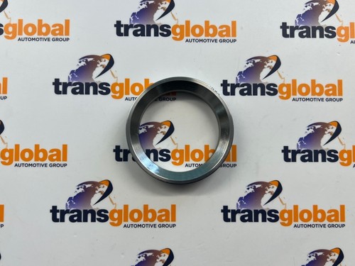 Stub axle hub - seal, runner