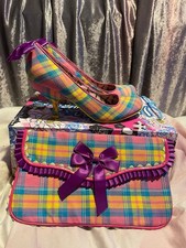 Vintage Irregular Choice Size