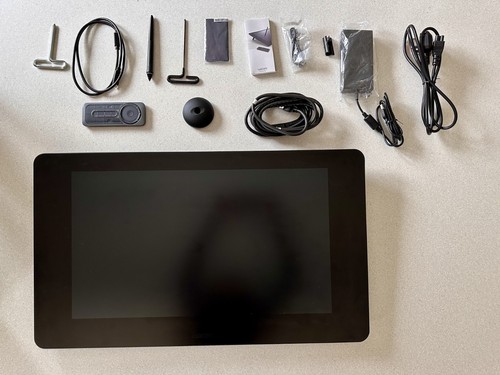 Wacom cintiq pro touch - wacom,