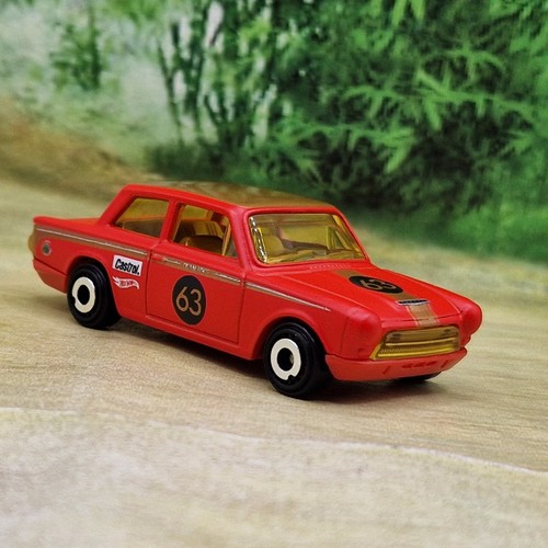 Hot wheels lotus cortina - hot,