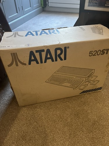 Atari 520 stfm computer - 520,