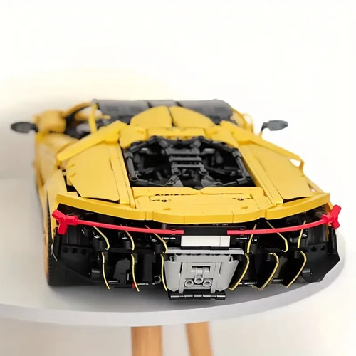 Brick block build - 1:8,