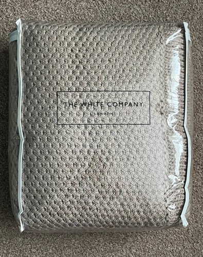 The white company - white,