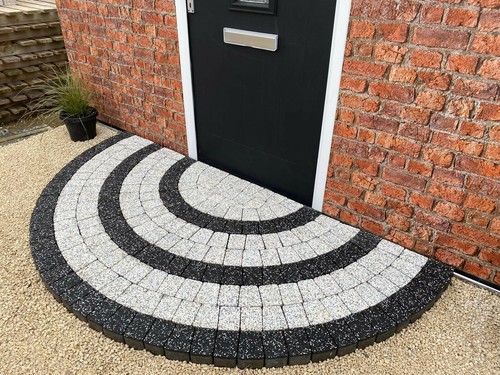 Decorative paving step stone