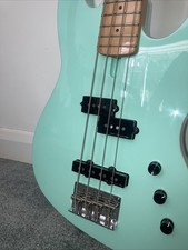 Marcus Miller U5 MT MN Short Bass Guitar 