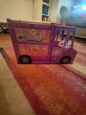 Barbie Food Truck  with