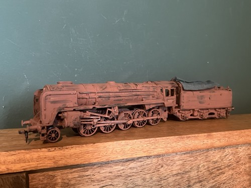 Airfix gauge scrapyard - gauge,