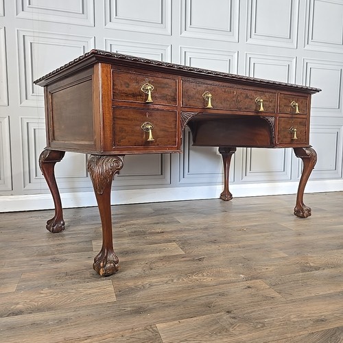 Antique mahogany desk - mahogany,