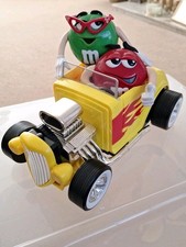 M&M's REBEL.WITHOUT A CLUE