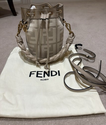 Fendi bucket bag - bucket,