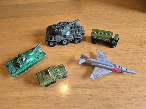 Vintage diecast military - vintage,