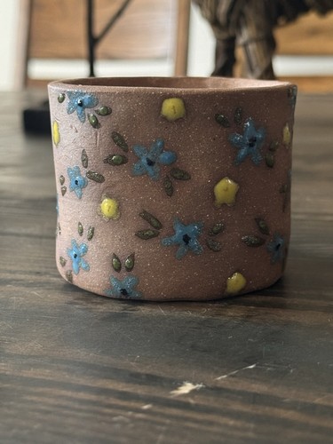 Handmade studio pottery - studio,
