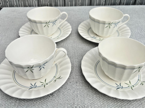 Royal worcester fluted - 4,