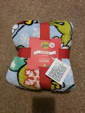 The Grinch Fleece Throw