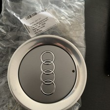 Audi A2 8Z 16'' Wheel Center