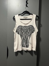 Koala Bay White and Black