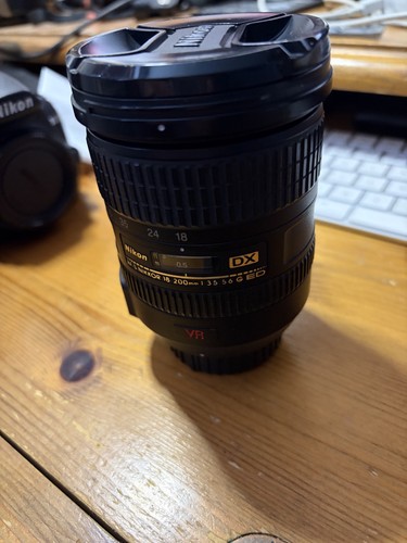 Nikon 200mm 3 - af-s, 18-200mm