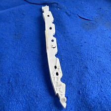 Genuine New Ford Mondeo Mk3 Front Right Bumper Bracket