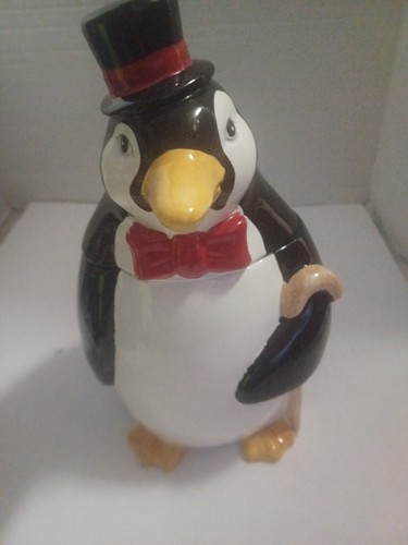 Penguin cookie jar - penguin,