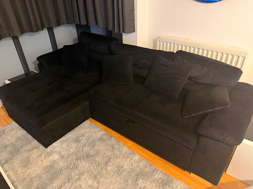 Black corner sofa with - sofa, chaise