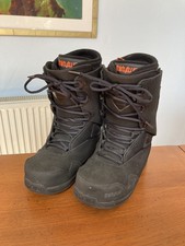 THIRTYTWO TM-2 SNOWBOARD BOOTS - 8.5 UK - BLACK - 2019