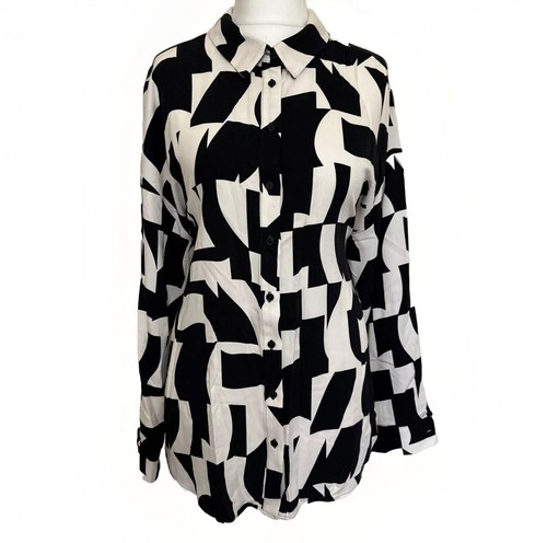 Monochrome geometric print - geometric,