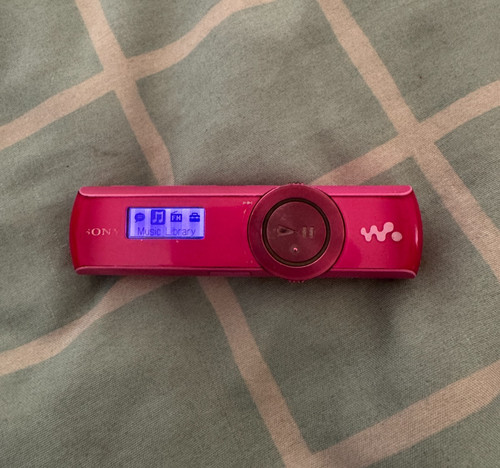 Sony mp3 nwz b172 protable - sony,