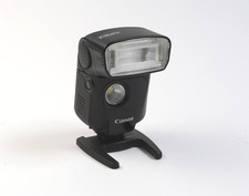 Canon Speedlite 320EX flashgun