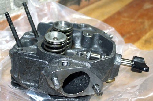 Hatz cylinder head - cylinder,