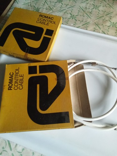 Moulton front brake cables - front,