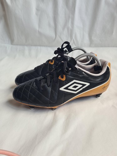 Umbro speciali football boots - umbro,