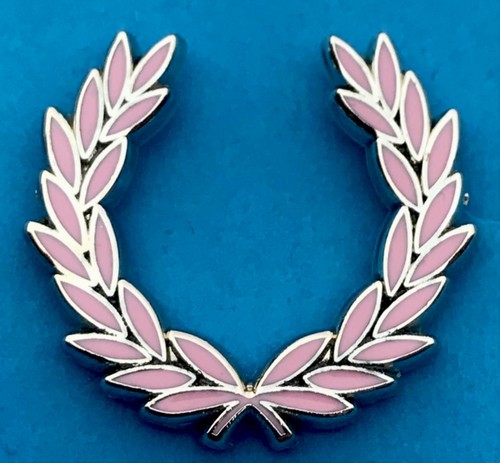 Fred perry lapel pin badge - perry,