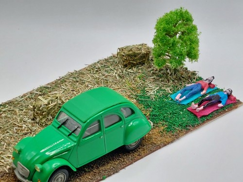 Day the countryside - at,