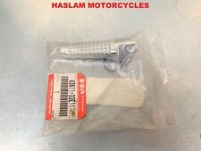suzuki sv650 rear right footrest peg 4361133E11 1999 to 2002 genuine