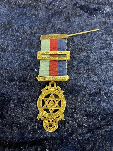 Masonic medal vintage piece - medal,